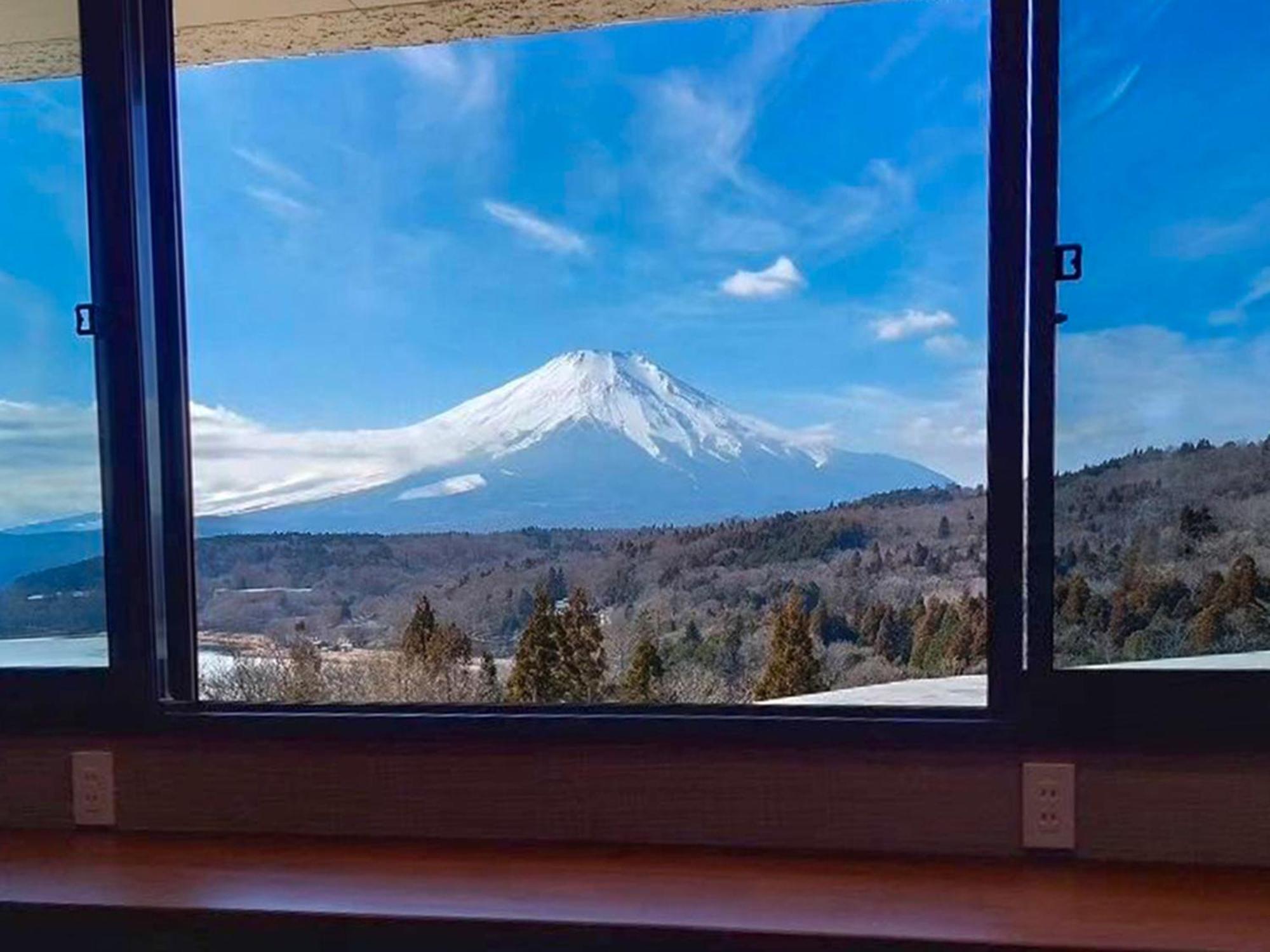 ホテル 鹿鳴館hills 山中湖村 エクステリア 写真